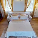 Luxury Le Rose *