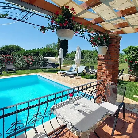 Luxury Le Rose Πόρετς