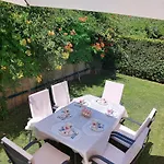 Luxury Le Rose Villa *