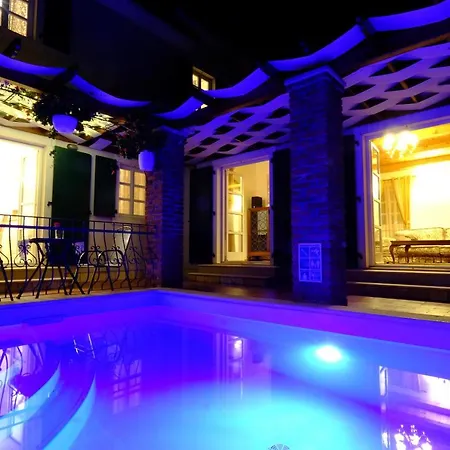 Βίλα Luxury Le Rose Πόρετς